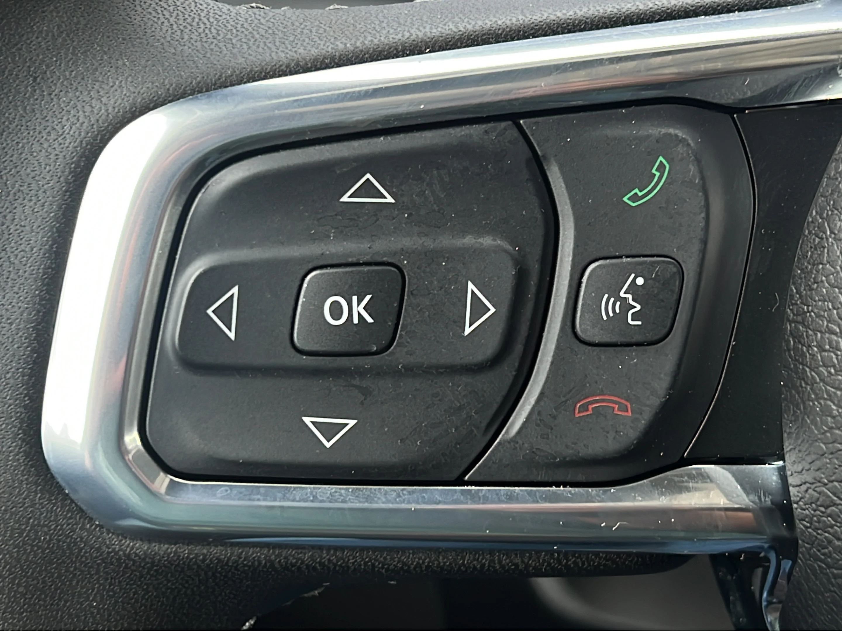 Used 2026 Bright White Clearcoat Jeep Sahara image 19