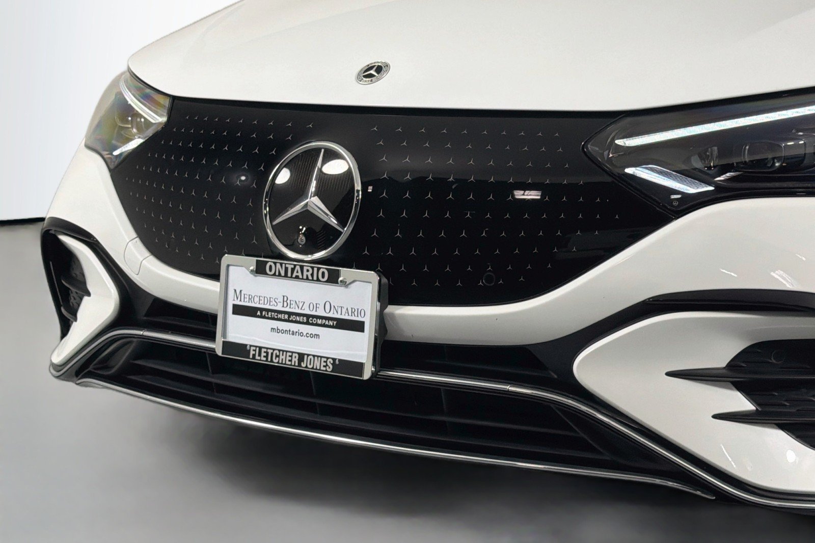 Certified Used 2023 MANUFAKTUR Moonlight White Metallic Mercedes-Benz 500 image 12