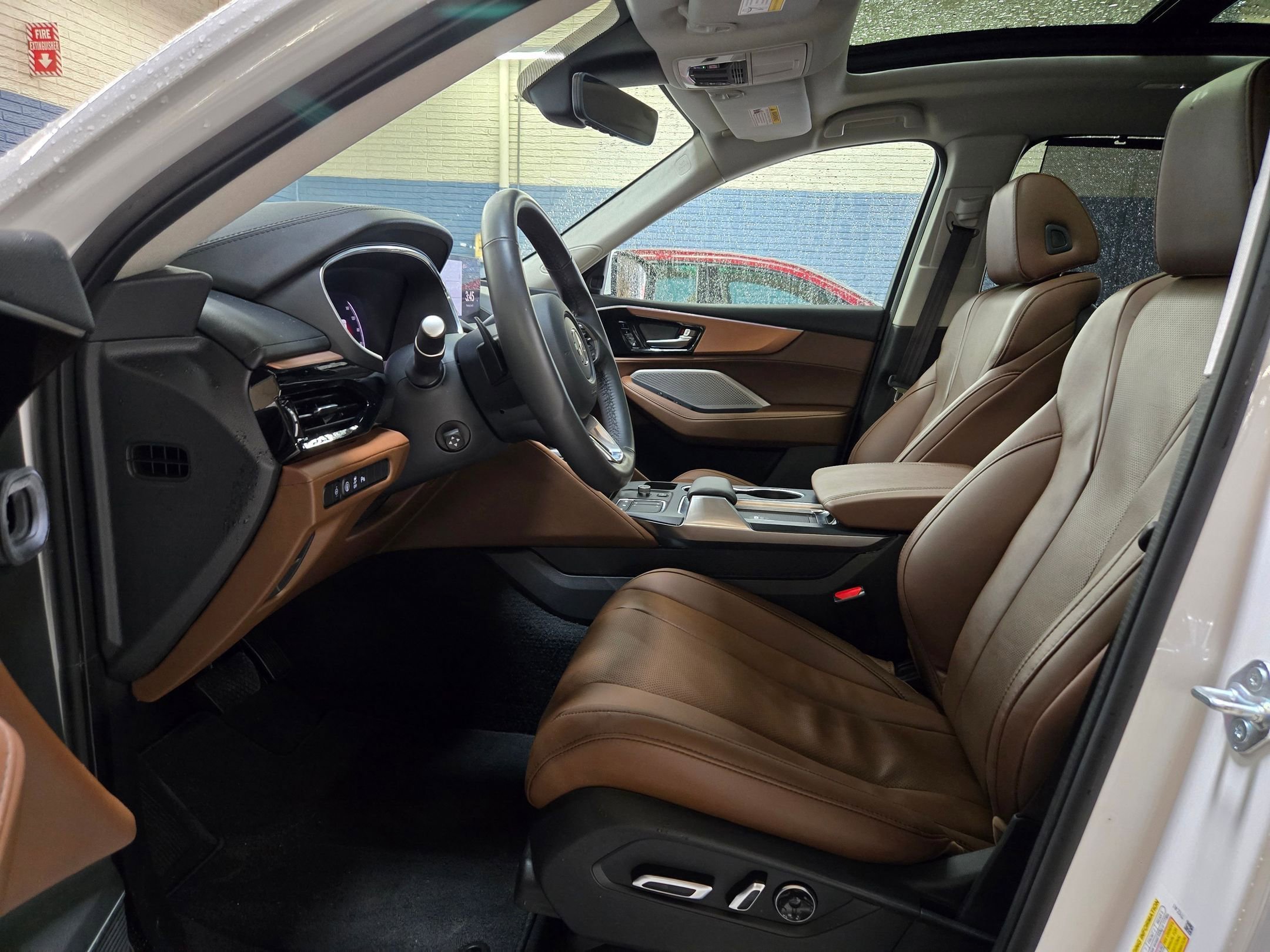 Used 2023 Platinum White Pearl Acura w/Technology Package image 10