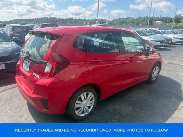 Used 2016 Milano Red Honda LX image 2