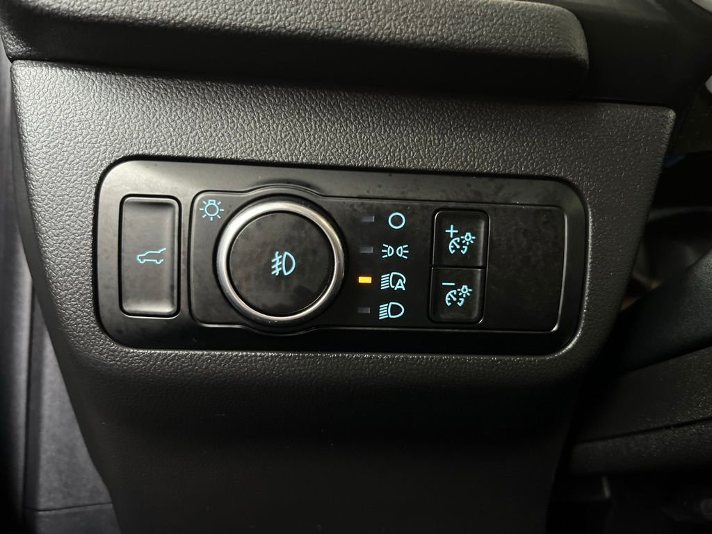 Used 2024 Agate Black Metallic Ford Platinum image 13