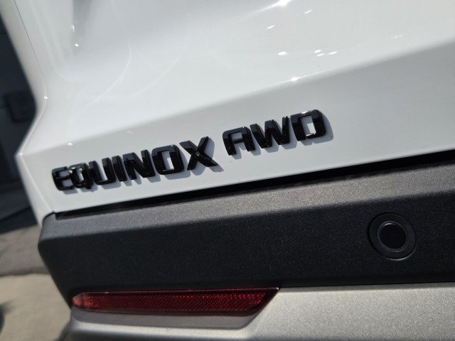 2027 Chevrolet Equinox LT - Photo 52