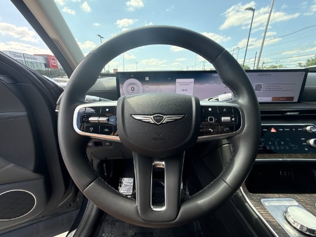 Used 2025 Black Genesis 2.5T image 14