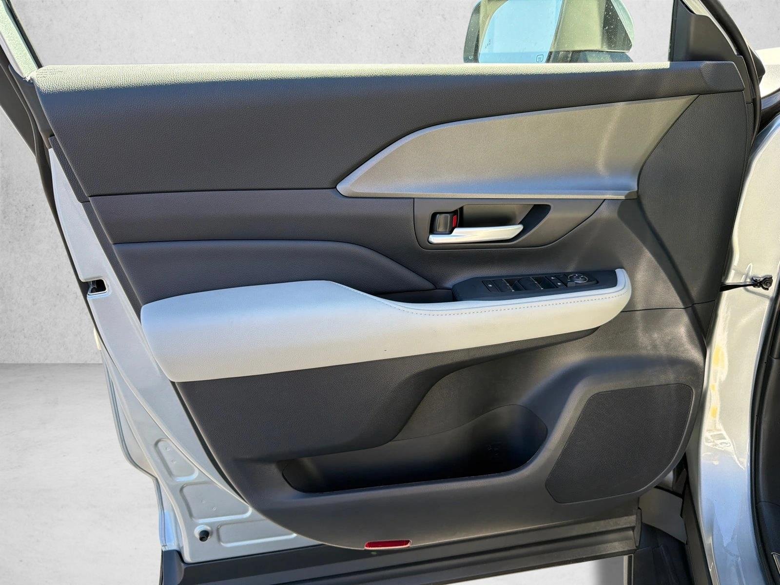 New 2026 Celestial Silver Metallic Toyota XLE image 10