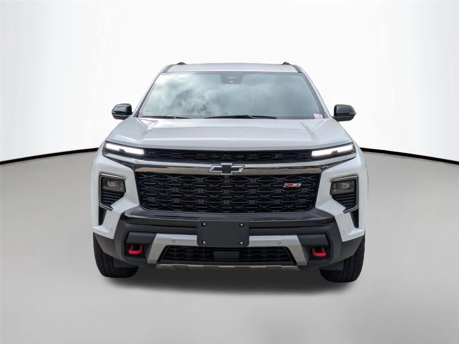 Used 2024 Summit White Chevrolet AWD Z71 image 2