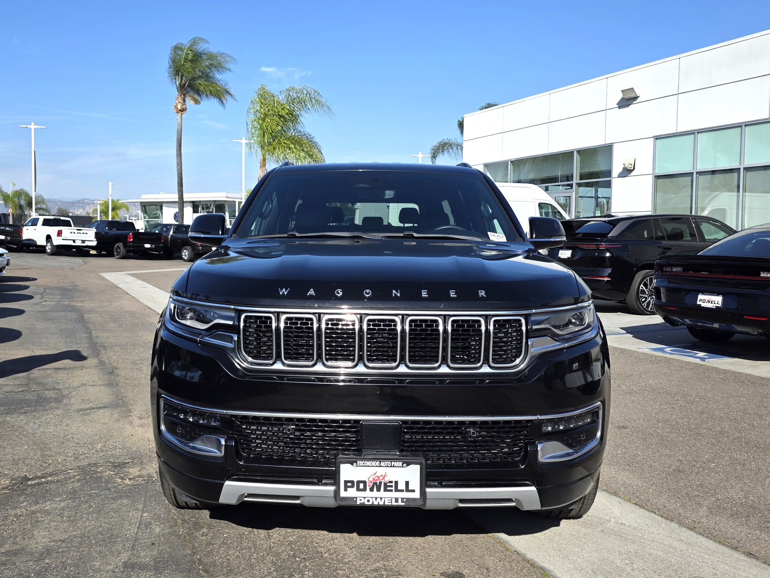 2023 Jeep Wagoneer Series II - Photo 7