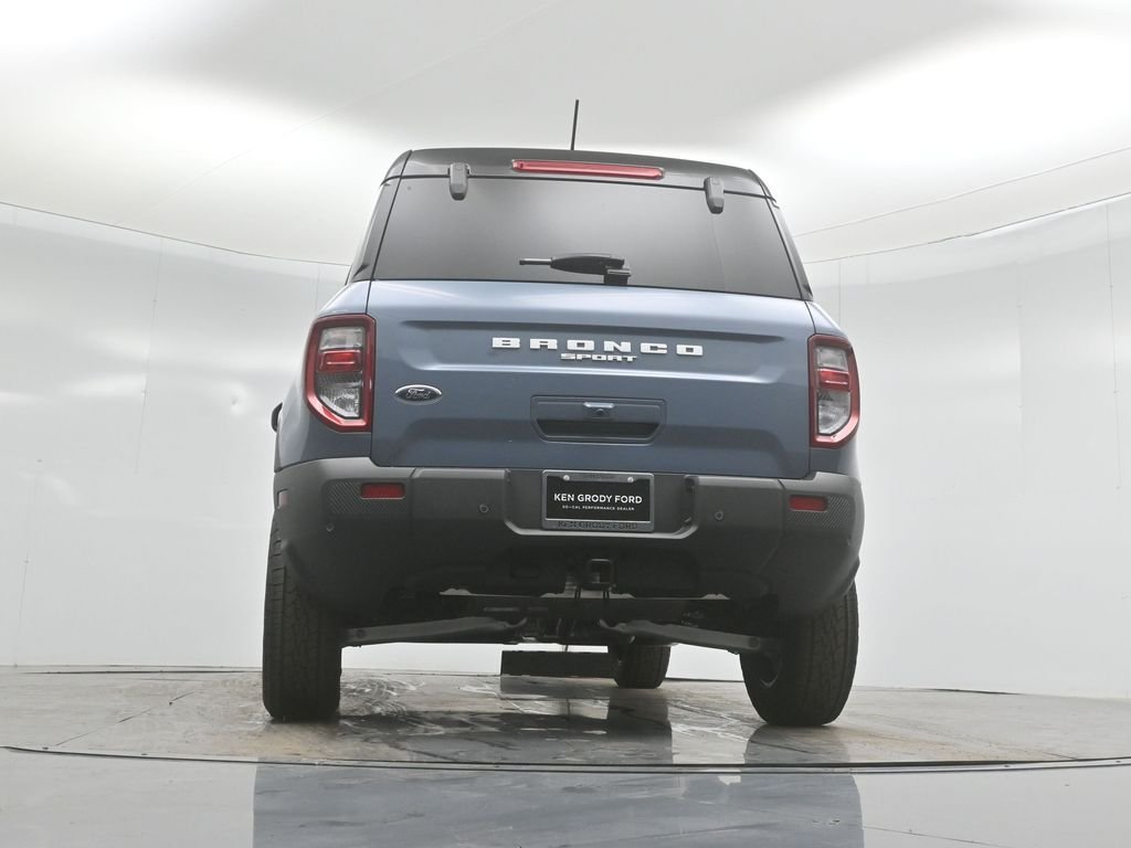 New 2025 Azure Gray Metallic Tri-Coat Ford Badlands image 53