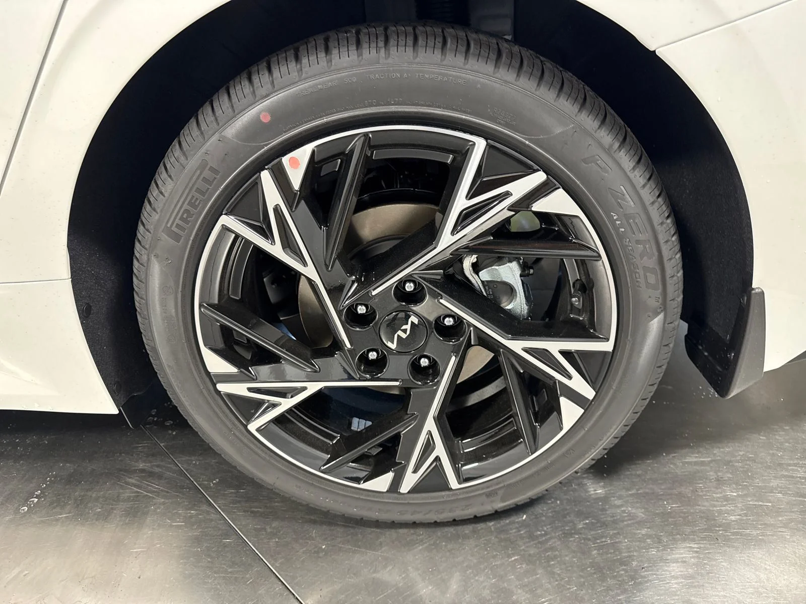 New 2026 Snow White Pearl Kia GT-Line image 10
