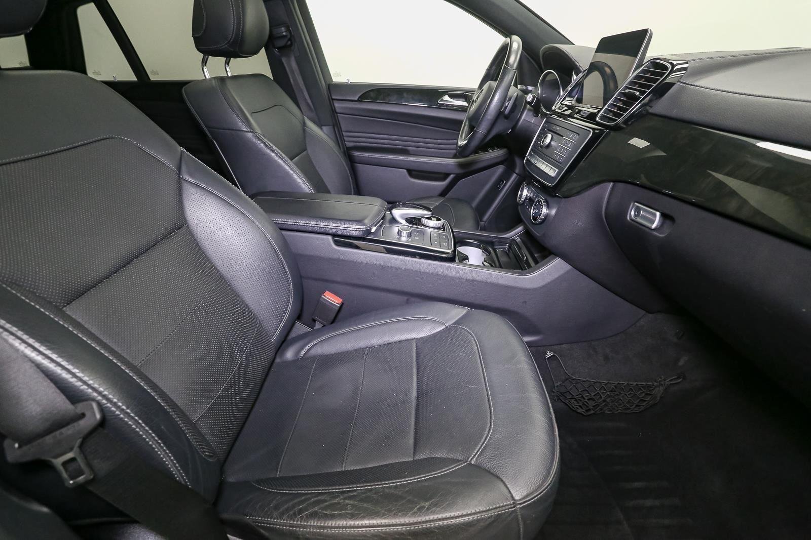 Used 2019 Black Mercedes-Benz AMG® GLE 43 image 19