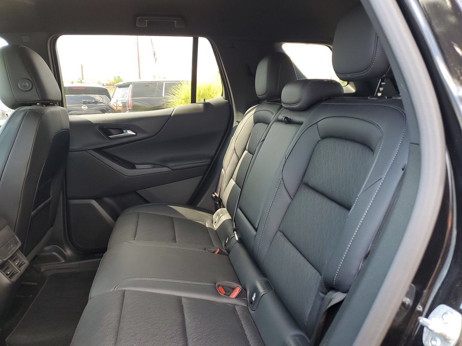 Used 2025 Black Chevrolet LT image 7