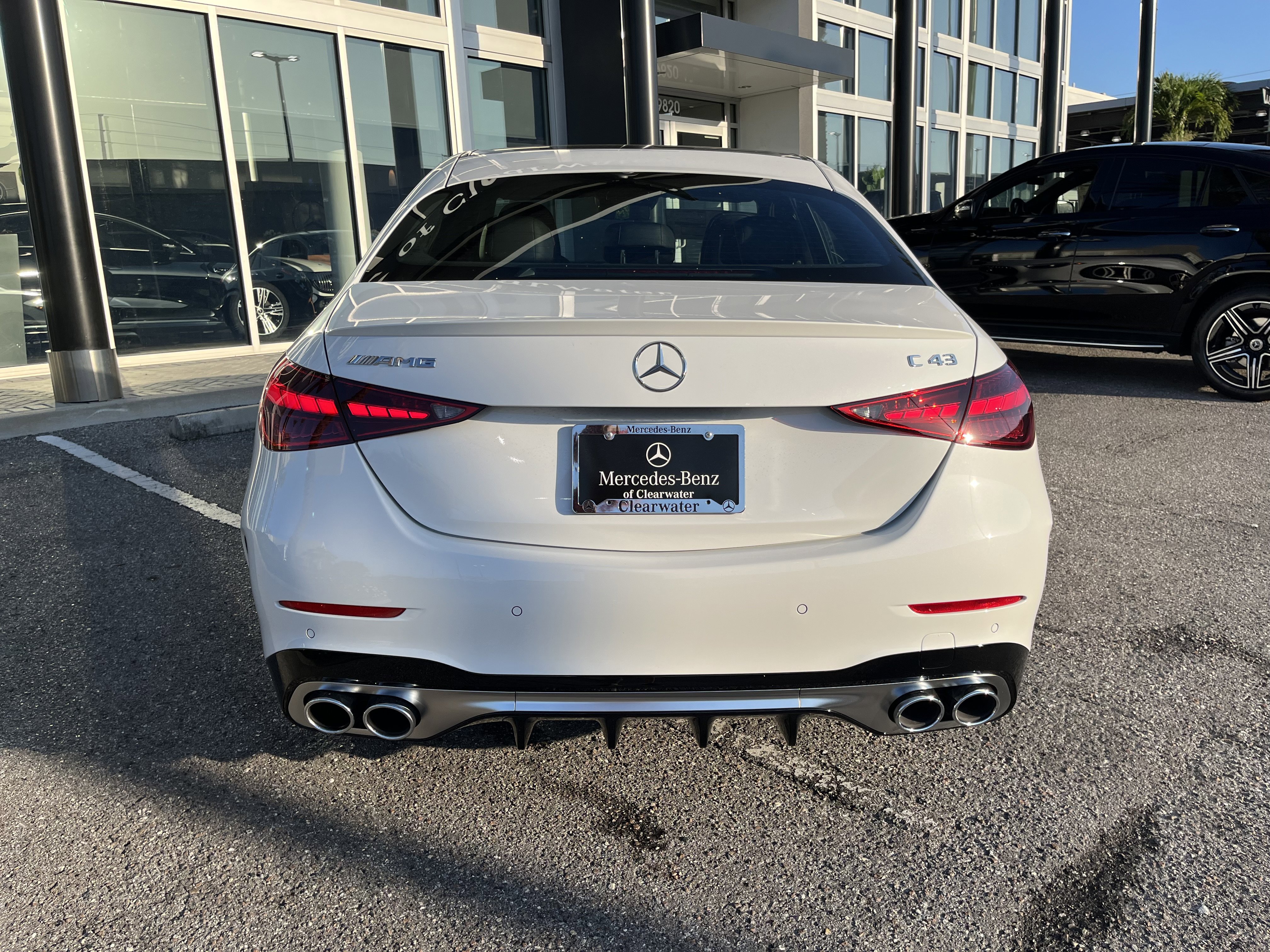 New 2026 MANUFAKTUR Moonlight White Metallic Mercedes-Benz AMG® C 43 image 34