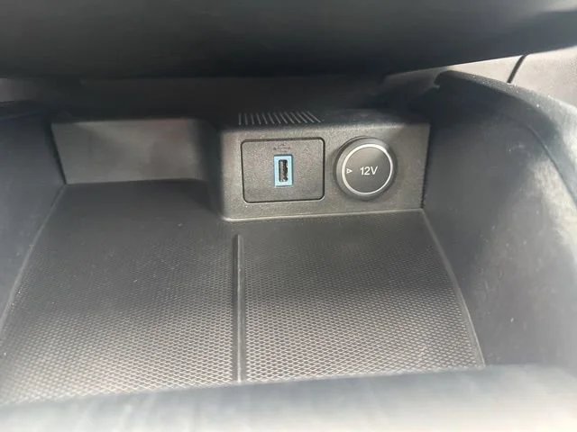 Used 2020 White Ford SEL image 34