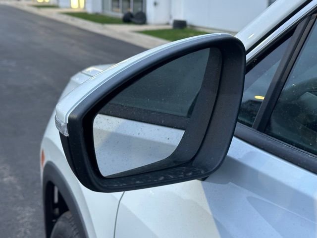 New 2026 Pure White Volkswagen 2.0T SE image 11