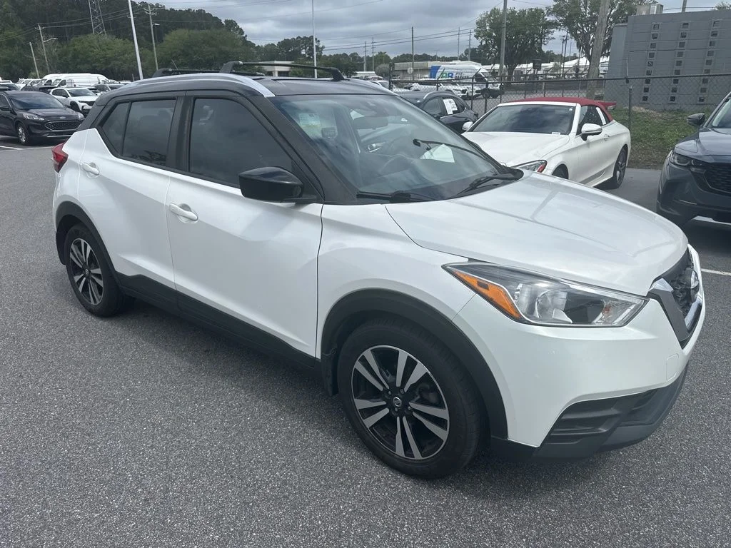 2020 Nissan Kicks 1.6 SV's photo