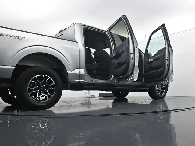 Used 2023 Silver Ford XLT image 42