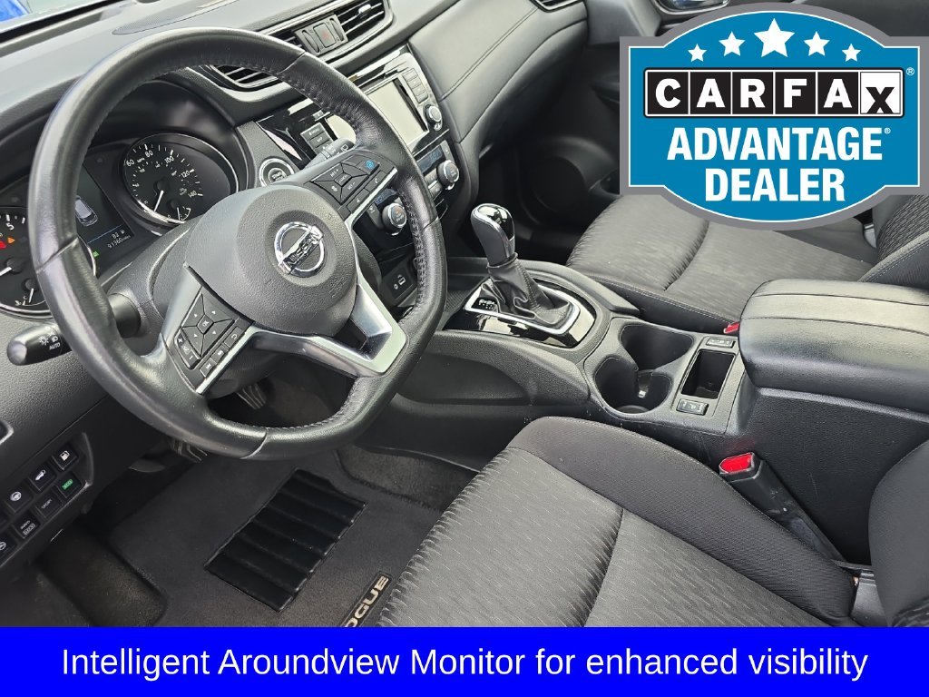 Used 2019 Gray Nissan SV image 15