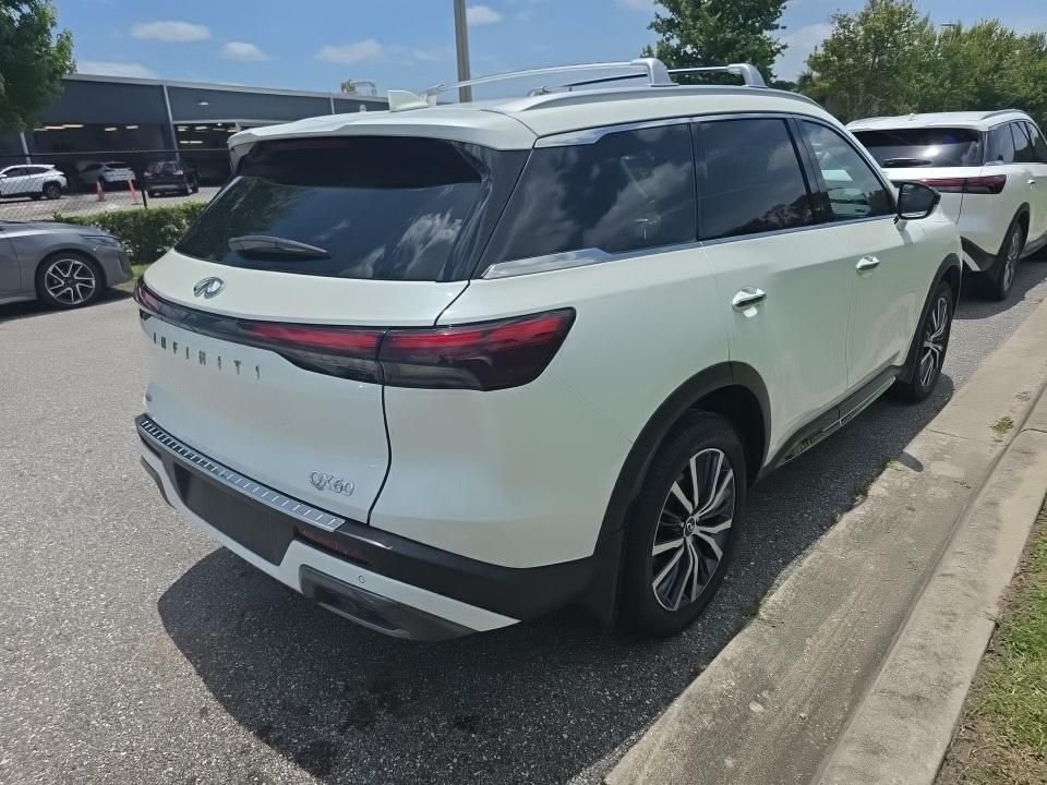 Certified Used 2023 White INFINITI Sensory image 2