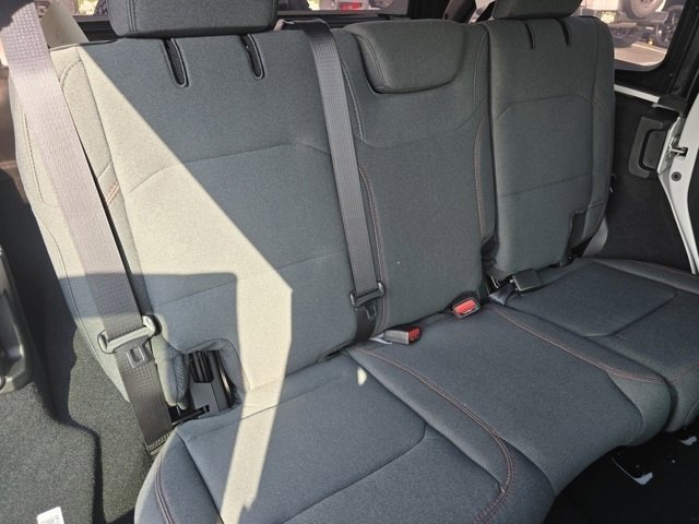 2026 Jeep Wrangler 4-Door Rubicon - Photo 31