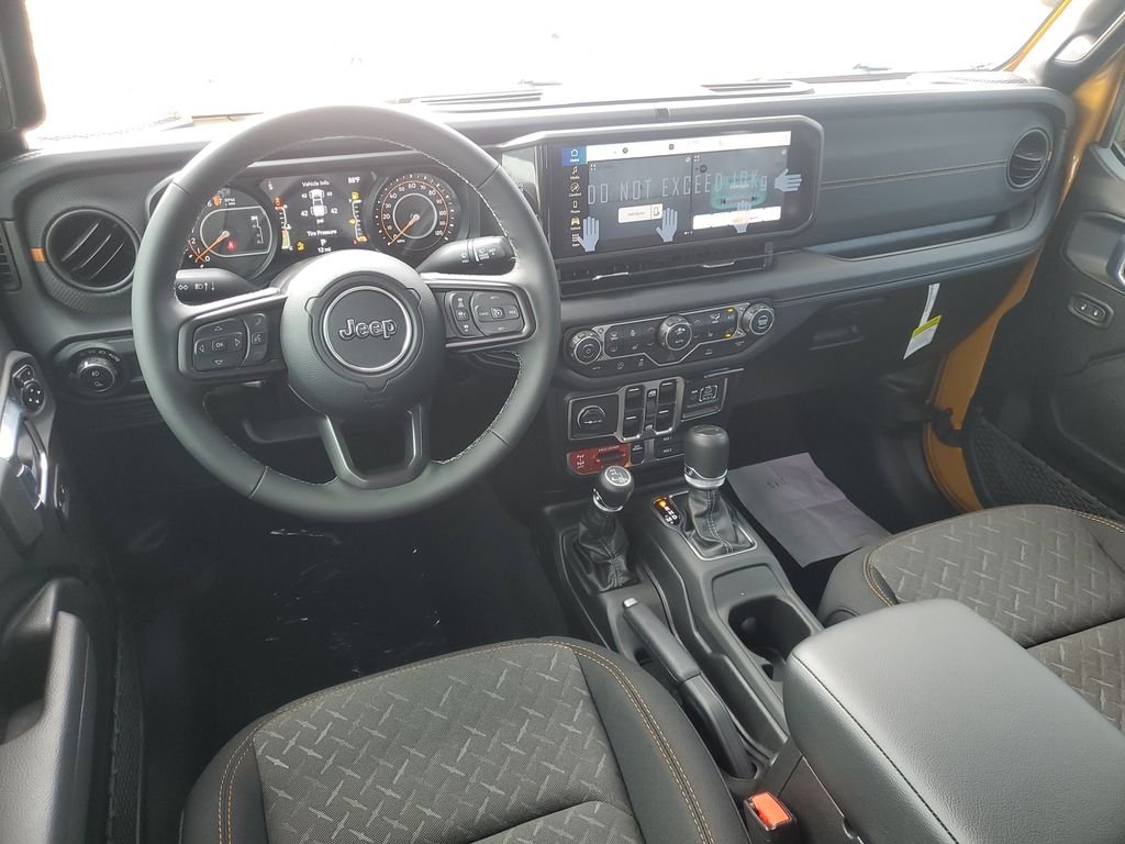 New 2026 Goldilocks Exterior Paint Jeep Mojave image 8