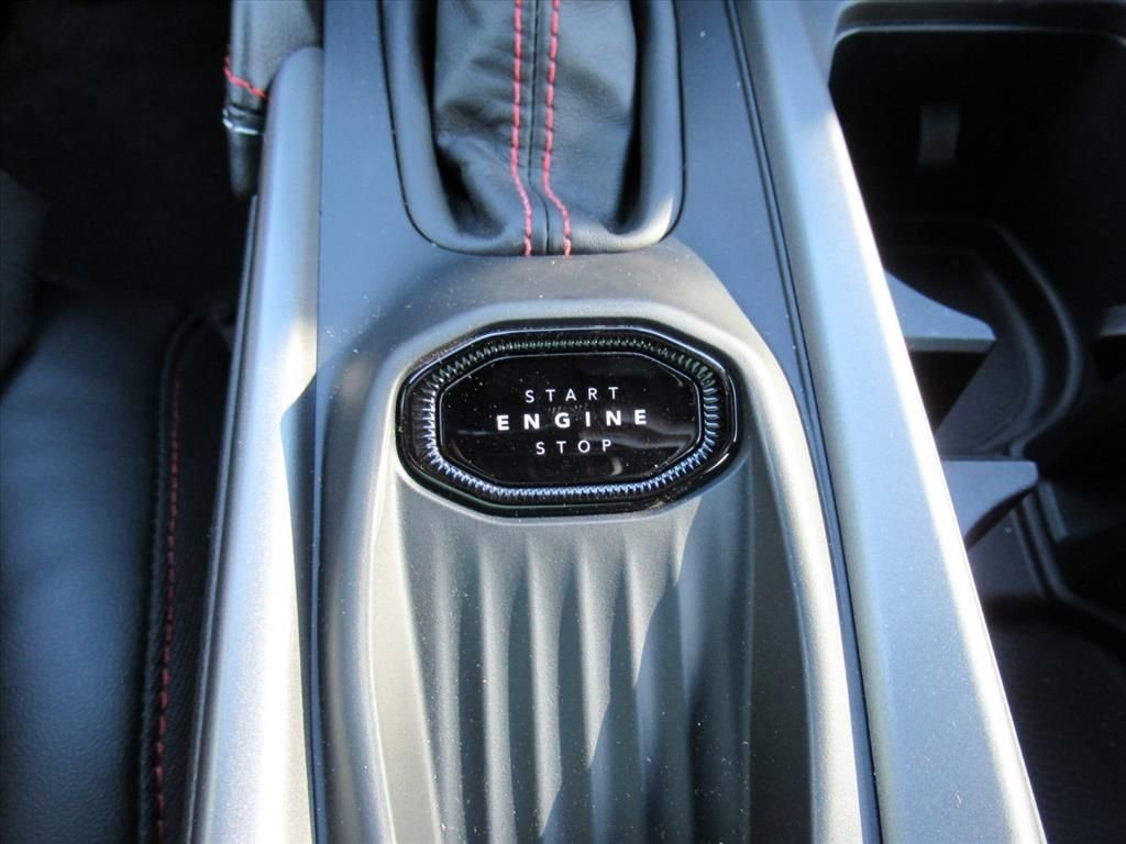 New 2026 Diamond Black Crystal Pearlcoat Dodge R/T image 26