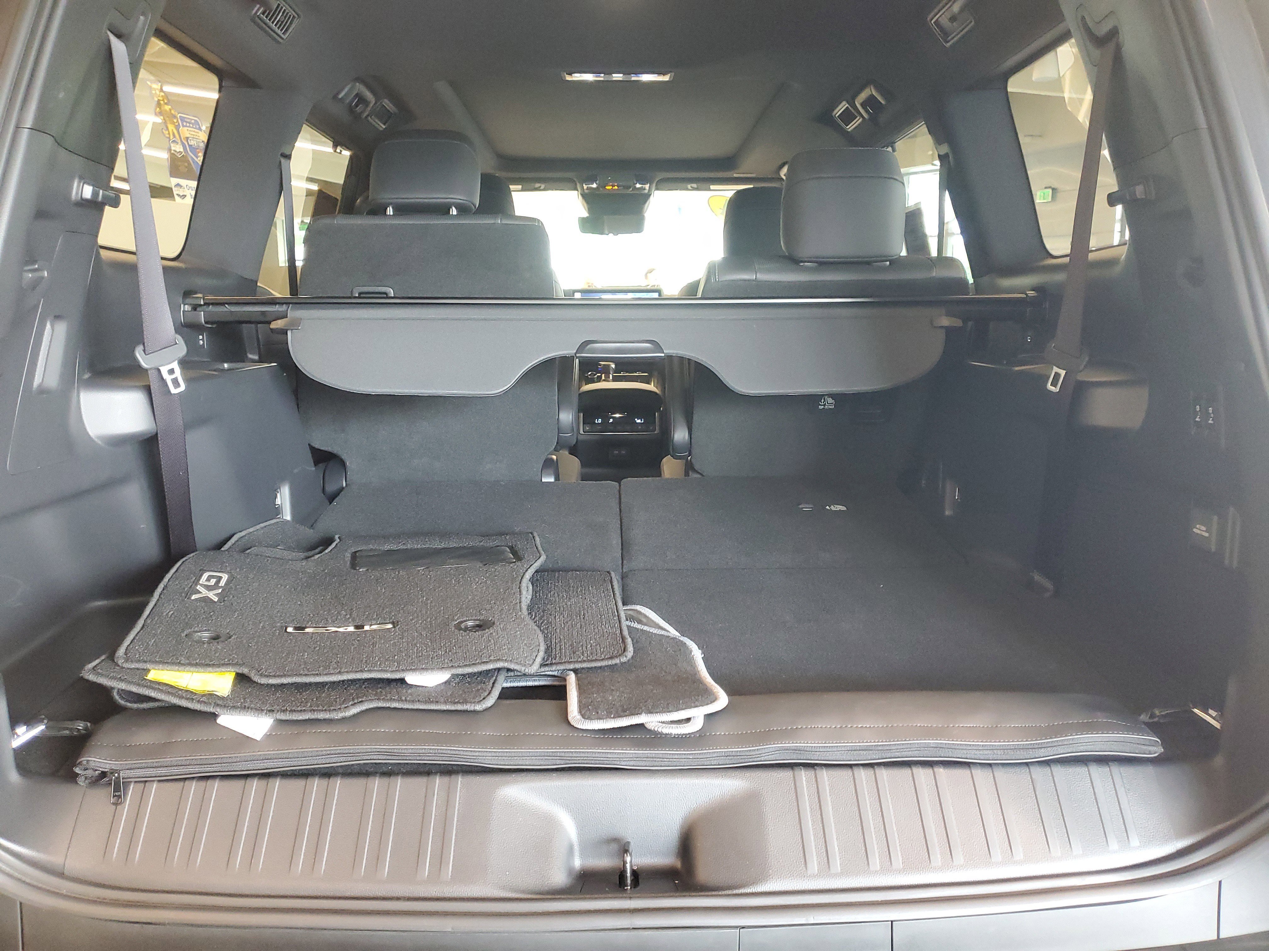 Used 2024 Gray Pearl Lexus GX 550 Luxury image 7