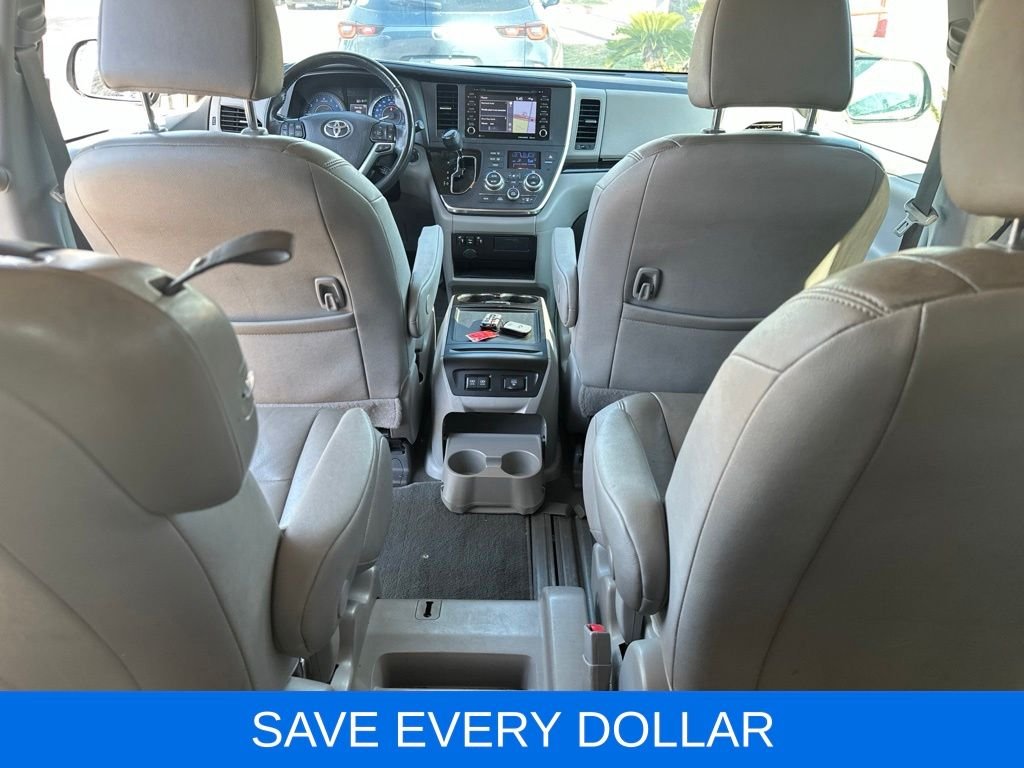 Used 2019 Gray Toyota XLE image 19