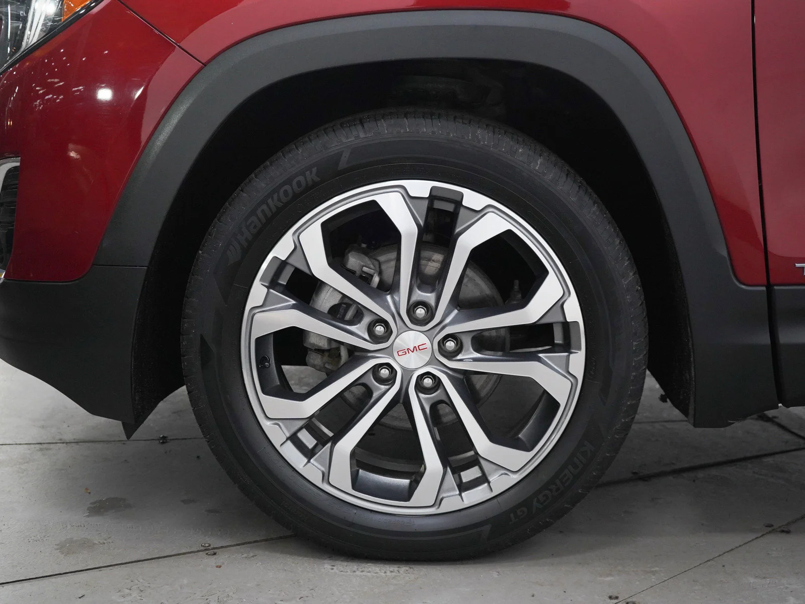 Used 2019 RED QUARTZ TINTCOAT GMC SLT image 28