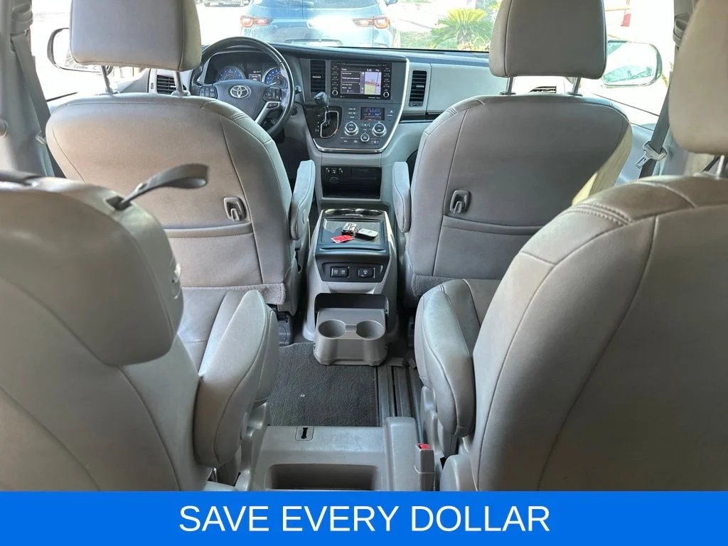 Used 2019 Gray Toyota XLE image 19