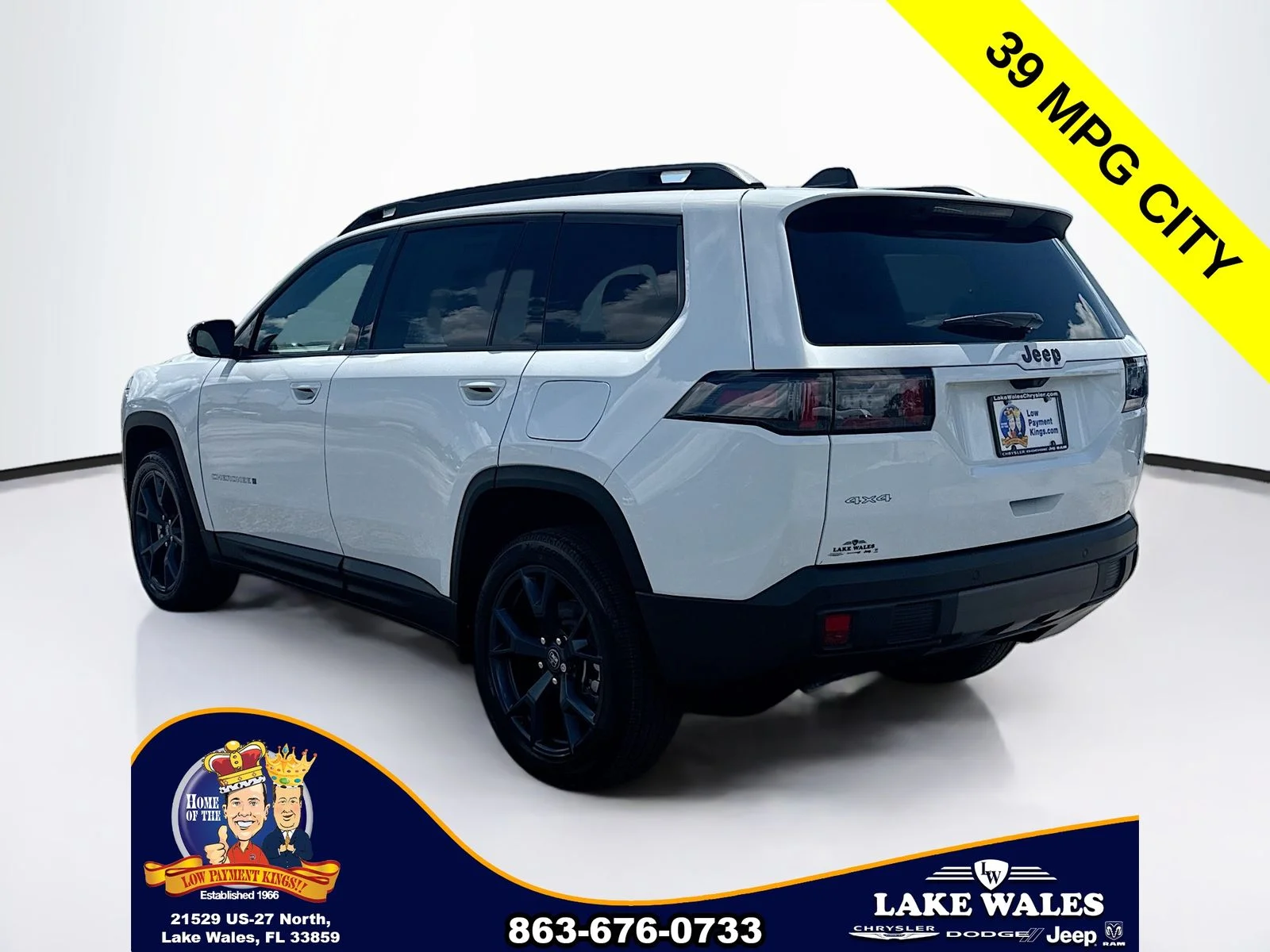 New 2026 Bright White Clear-Coat Exterior Paint Jeep  image 4
