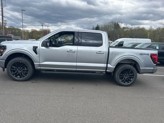 New 2026 Silver Ford XLT image 4