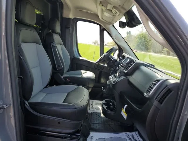 Used 2025 White Ram High Roof image 23