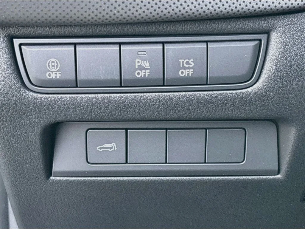 New 2026 Jet Black Mica Mazda 2.5 S Preferred AWD image 10