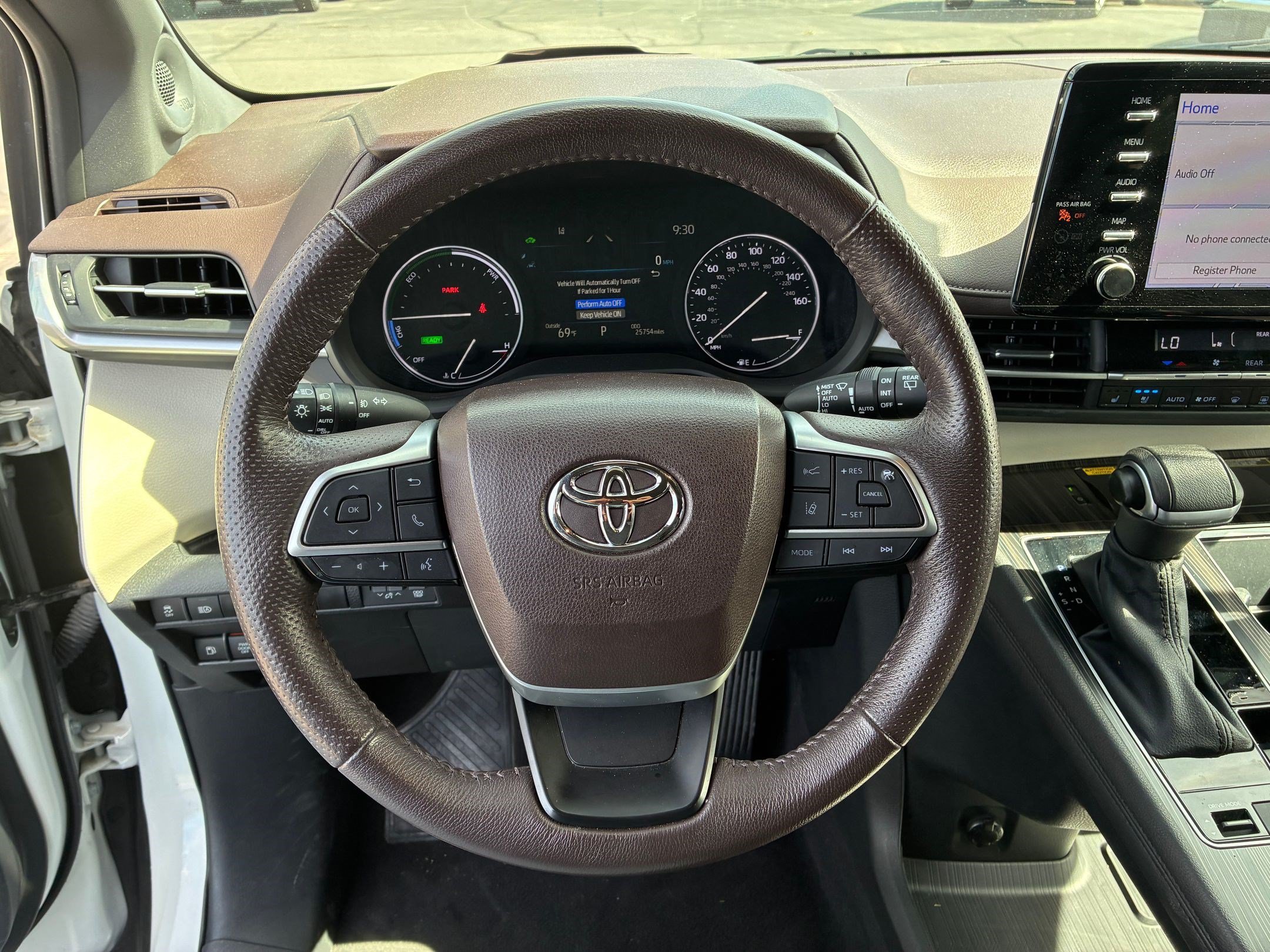 Used 2023 Ice Cap Toyota Platinum image 16
