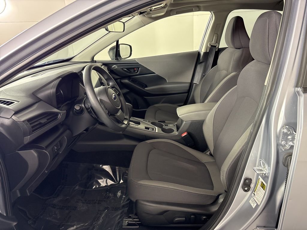 Used 2025 Silver Subaru Premium image 29