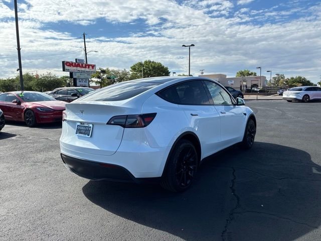 Used 2023  Tesla Long Range image 7