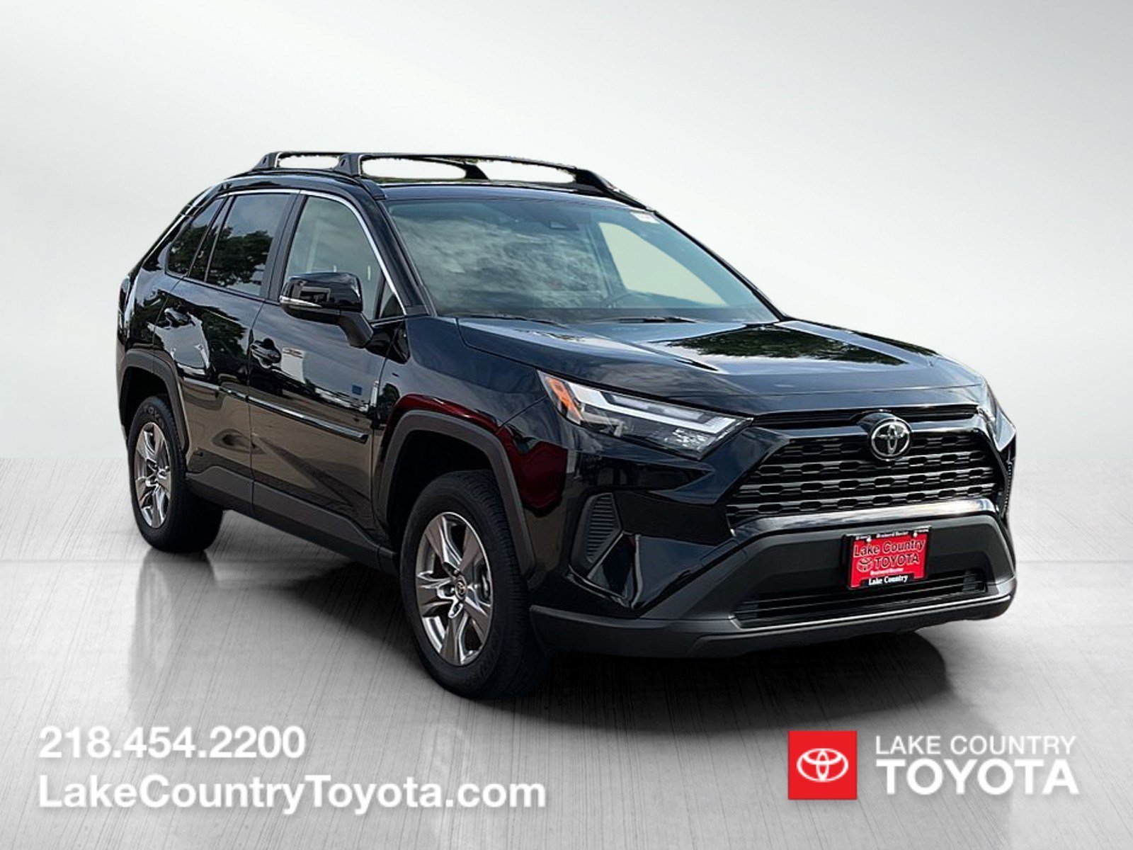 Used 2025 Black Toyota XLE image 7