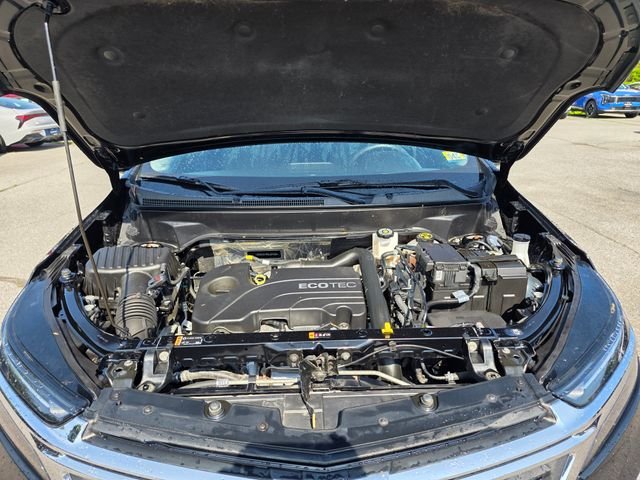 Used 2022 Black Metallic Chevrolet LT image 14