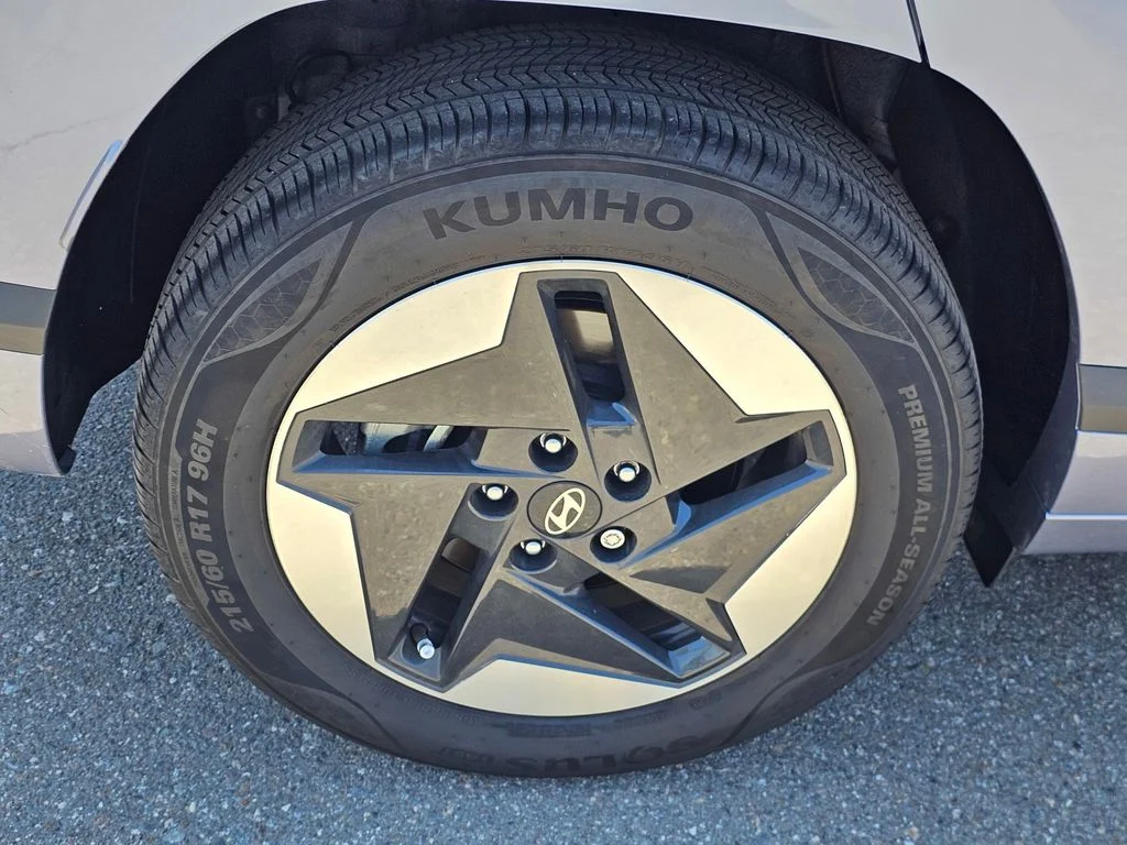 Used 2024 Blue Hyundai SEL image 7