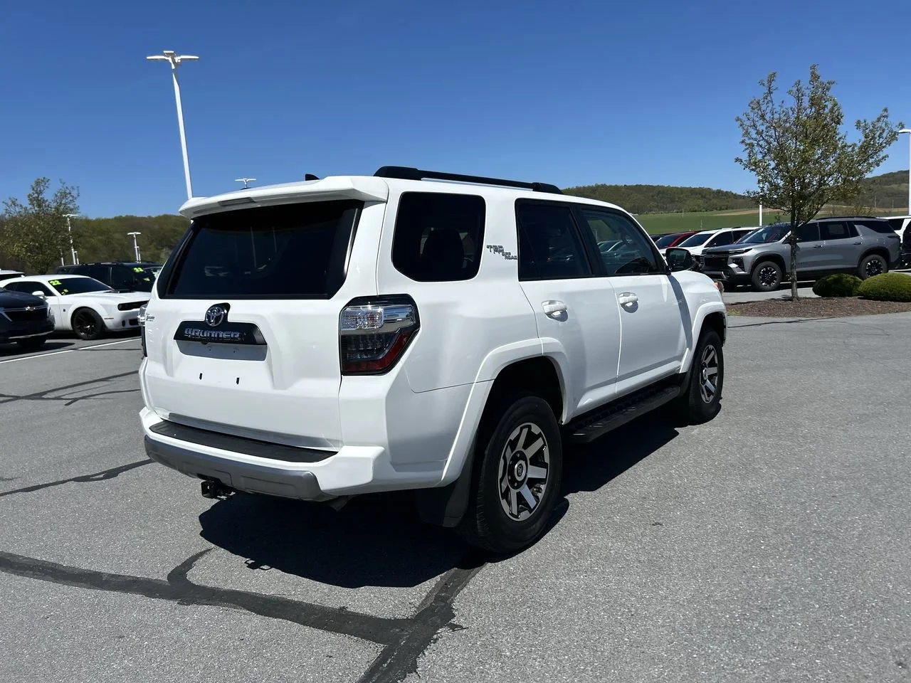 Used 2024  Toyota  image 7