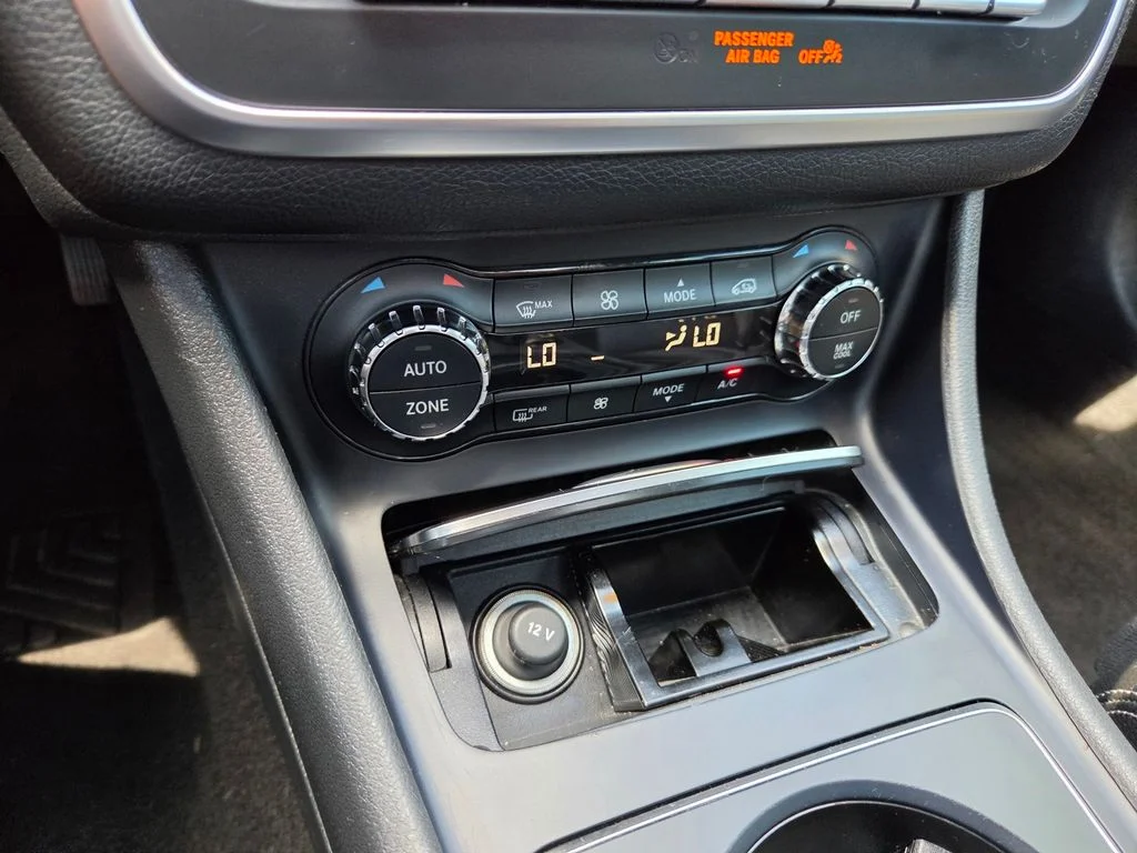 Used 2018 White Mercedes-Benz CLA 250 image 9