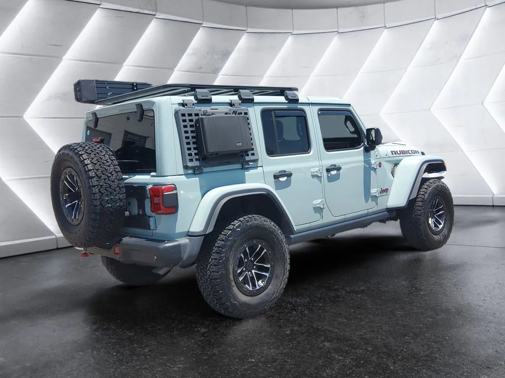 Used 2024 Gray Jeep Rubicon X image 4
