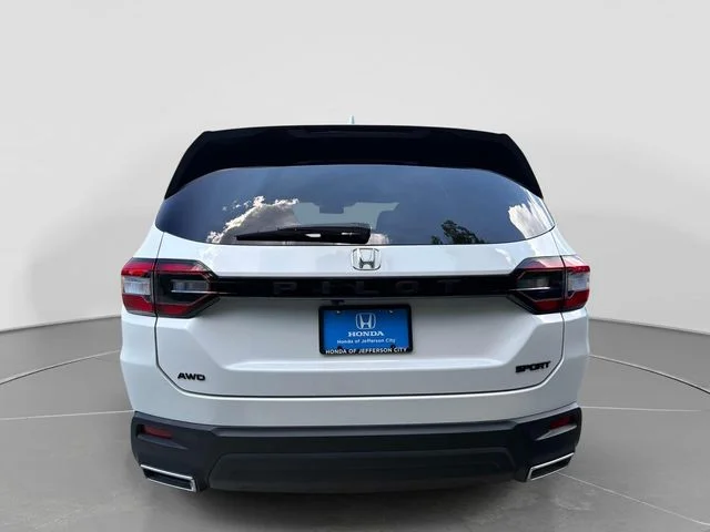 Certified Used 2025 Platinum White Pearl Honda AWD Sport image 6