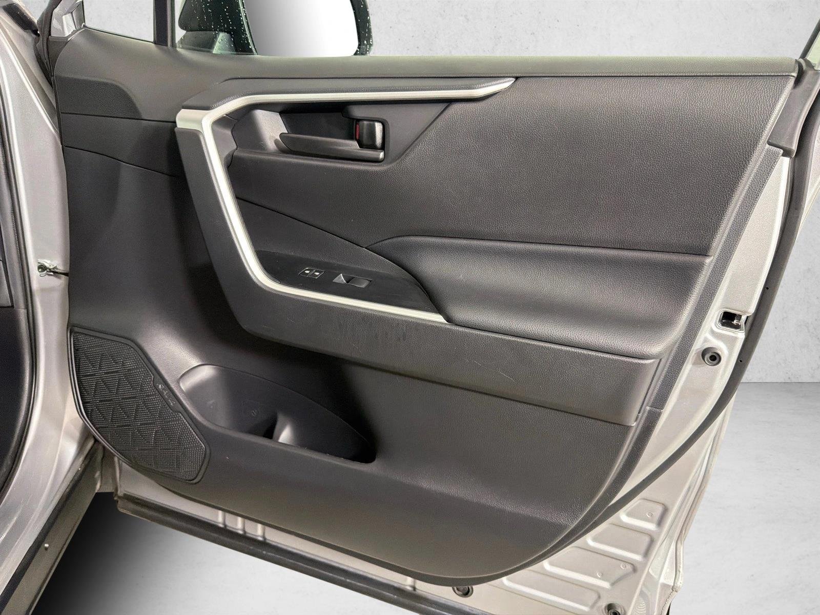 Used 2020 Silver Sky Metallic Toyota LE image 14