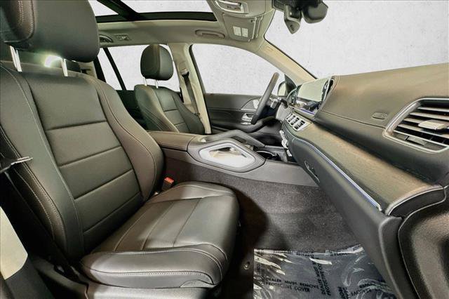New 2026 Black Mercedes-Benz GLS 450 image 57