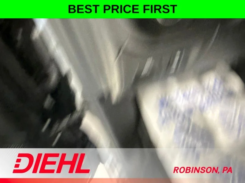 New 2026 Diamond Black Crystal Pearl-Coat Exterior Paint RAM Big Horn/Lone Star image 24