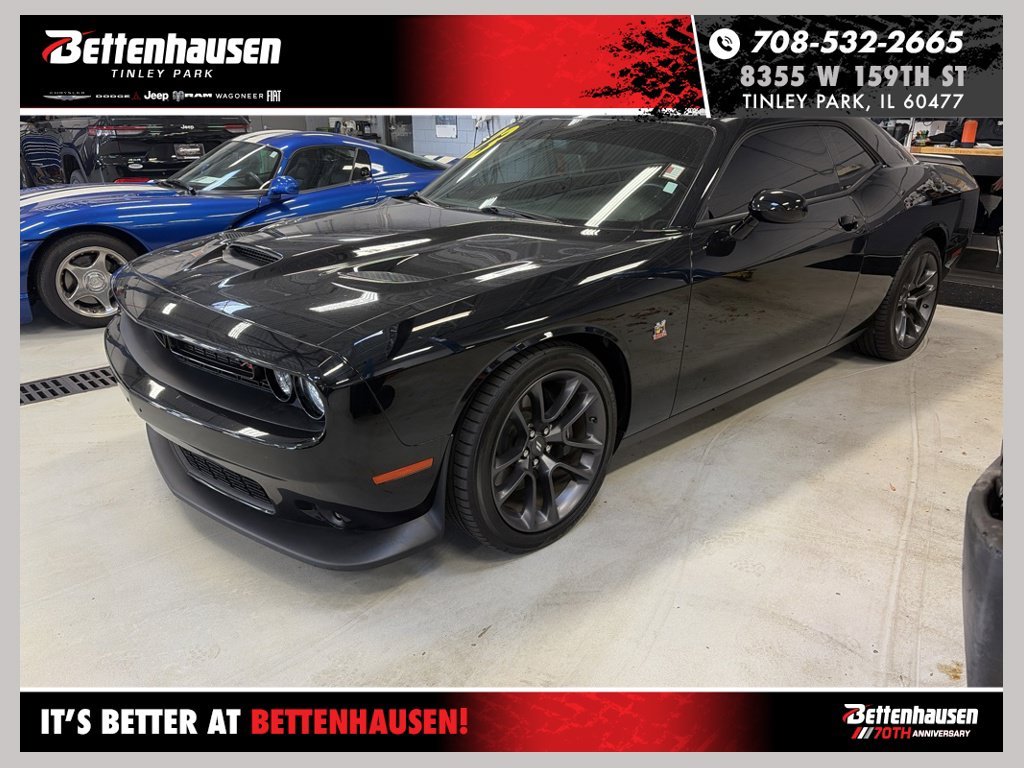 Certified Used 2023 Pitch Black Clearcoat Dodge R/T Scat Pack image 1