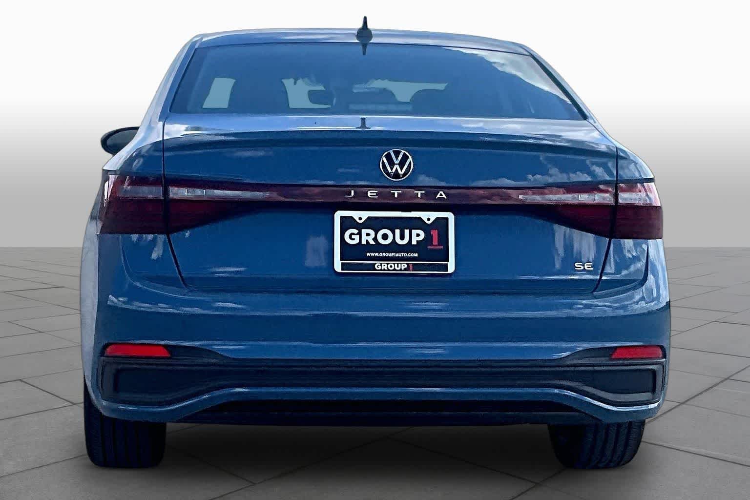 New 2027 Monterey Blue P Volkswagen 1.8T SE image 4
