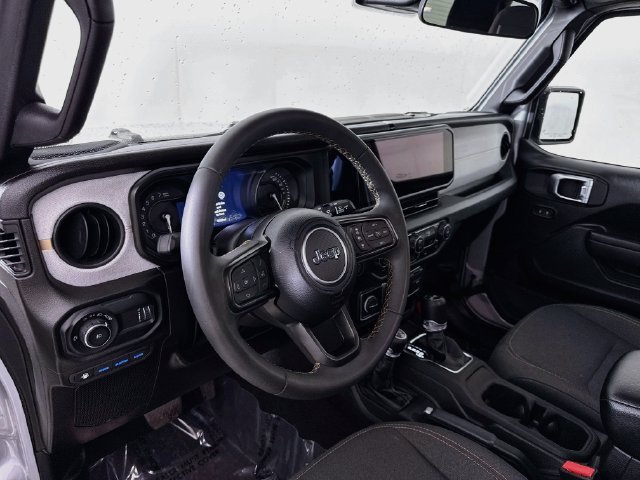 Used 2024 Silver Jeep Sport S 4xe image 9