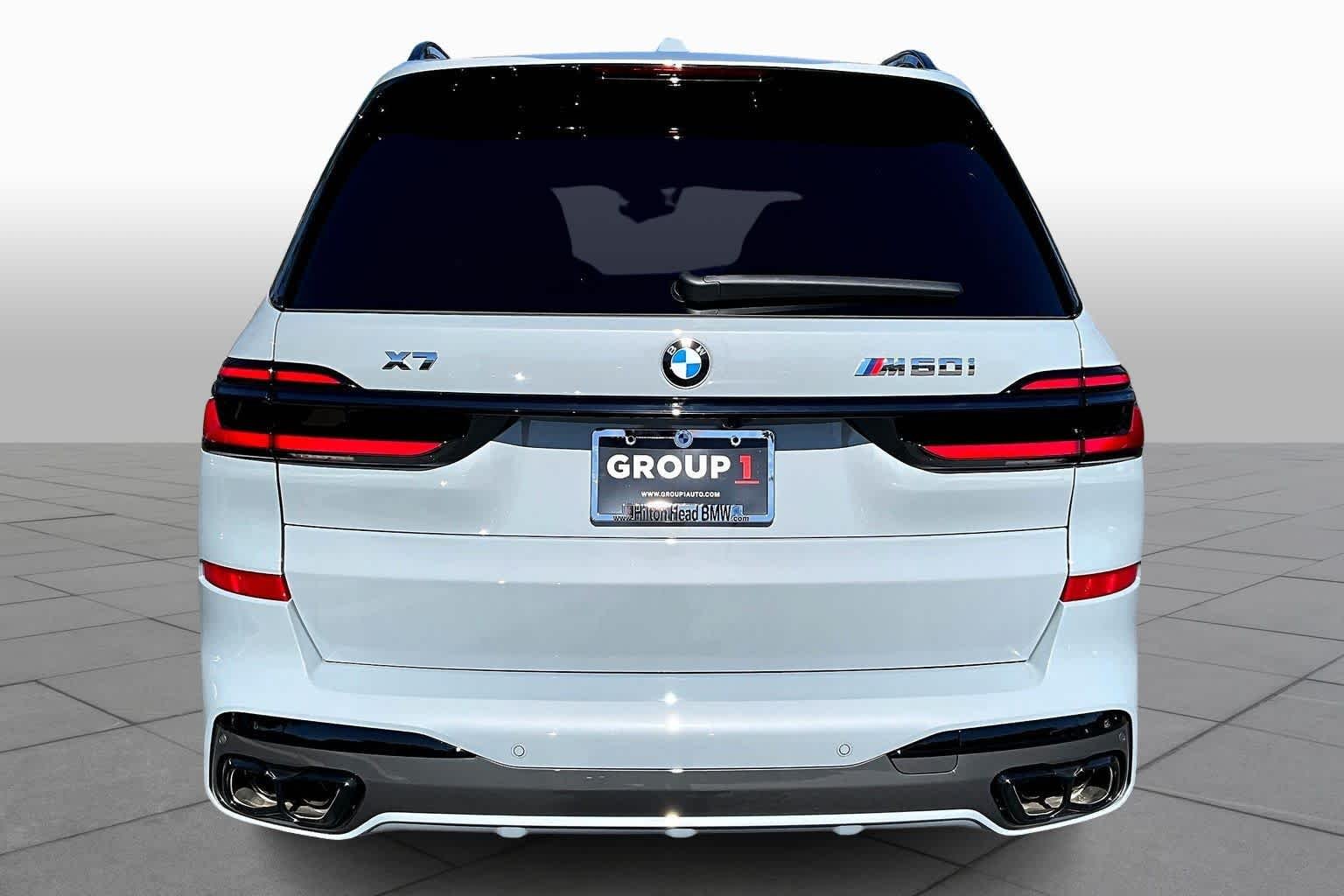 New 2026 Brooklyn Grey Metallic BMW M60i image 4