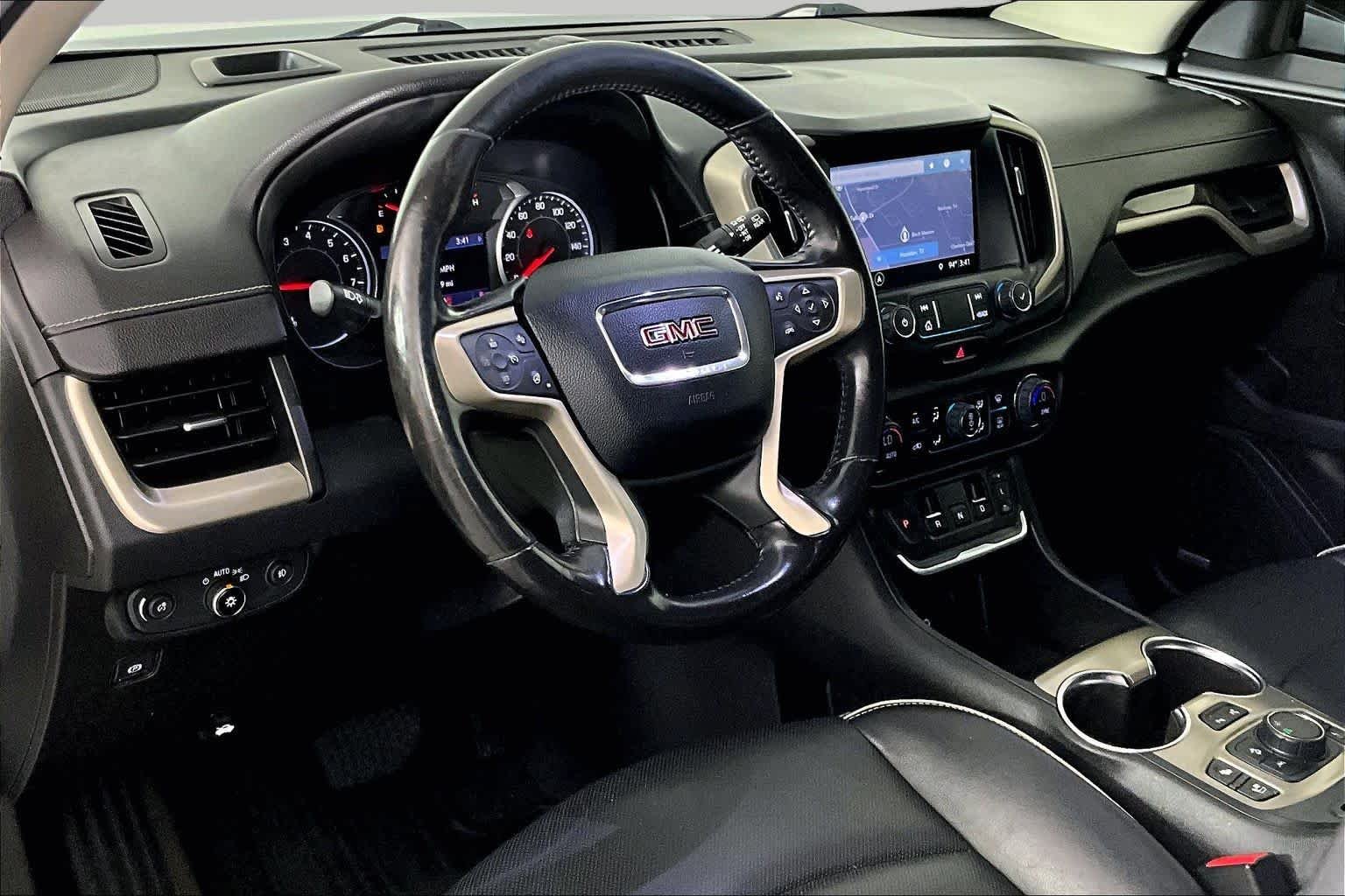 Used 2019 QUICKSILVER METALLIC GMC Denali image 16